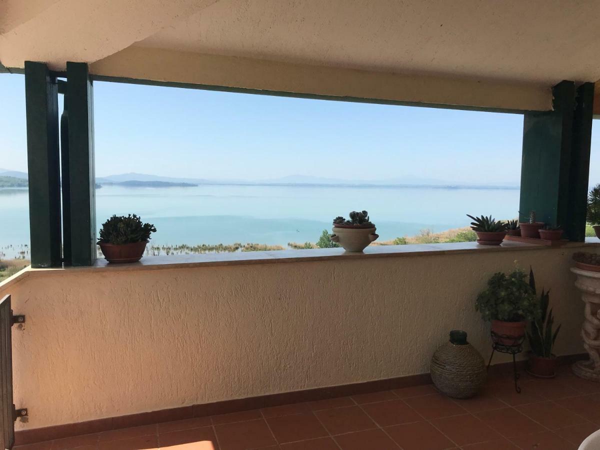 פסיניאנו סול טרסימנו B&B Torre Del Lago Trasimeno מראה חיצוני תמונה